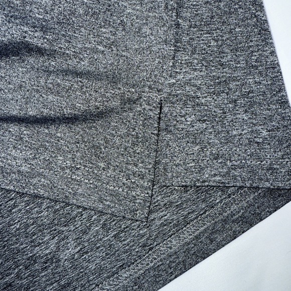 Mofiz Women Grey‎ 1/4 Button Sleeveless Top L - Picture 7 of 7